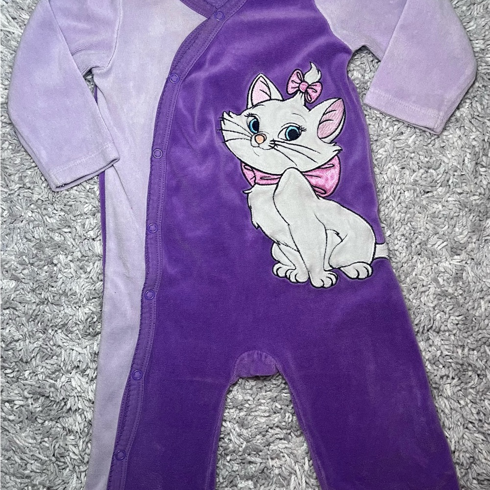Y2K Disney Store Marie One Piece